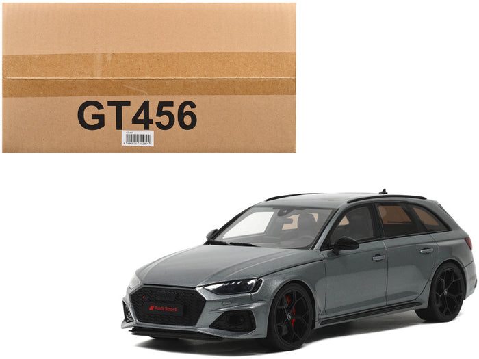 Audi RS4 Competition – 1:18