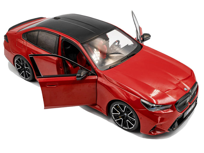 2025 BMW M5 – 1:18